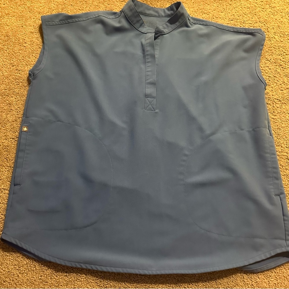 Figs Scrub Top